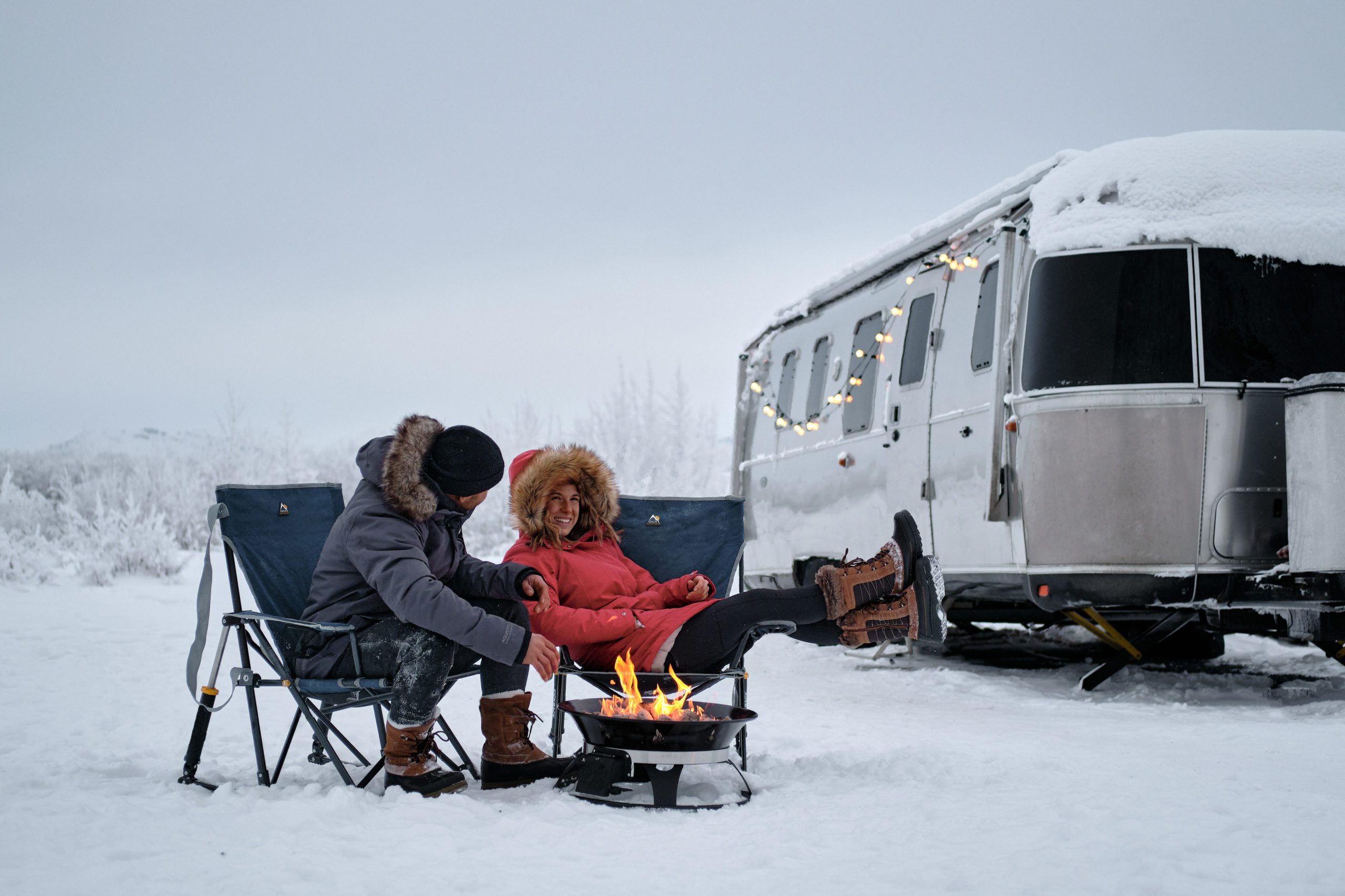Towing a Camper in the Snow – Top 8 Tips for Towing in the Snow