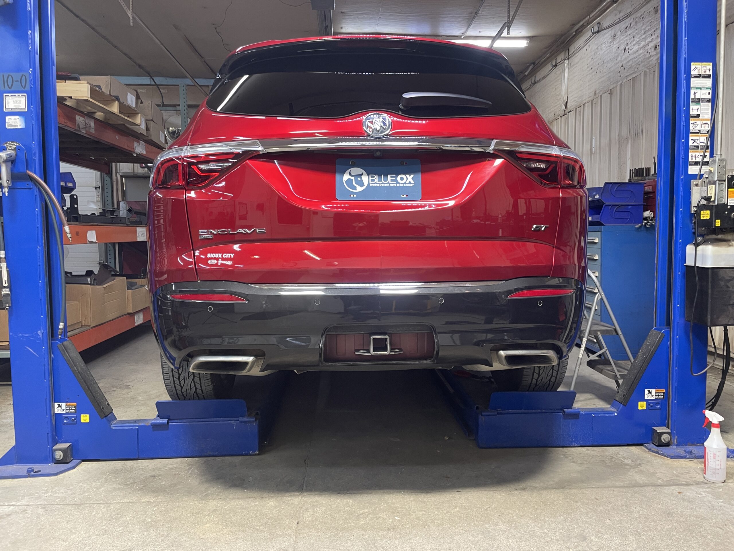 BXH2009 Buick Enclave Receiver Hitch