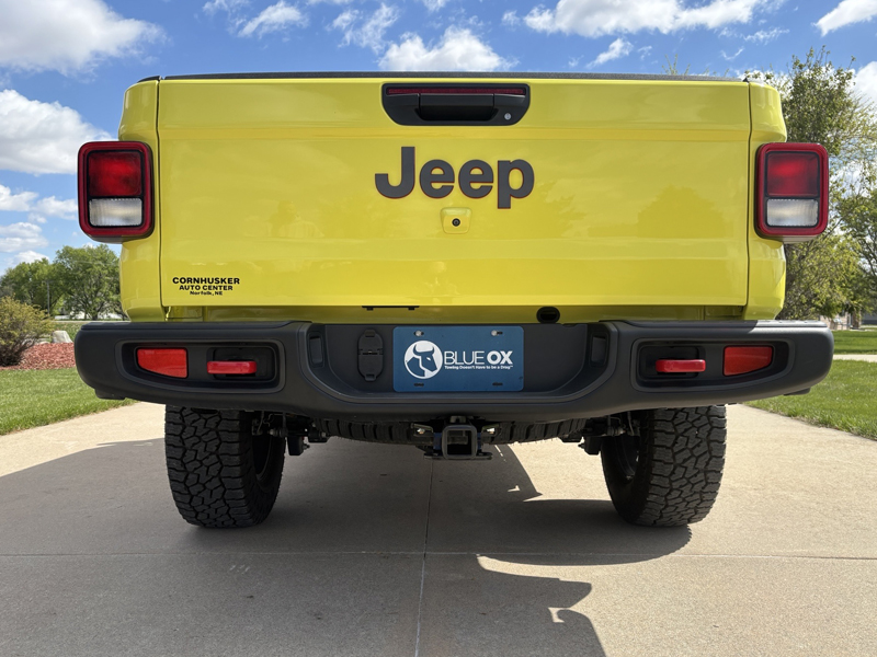 BXH3004 Jeep Gladiator (Small Crossmember Mounted) Receiver Hitch